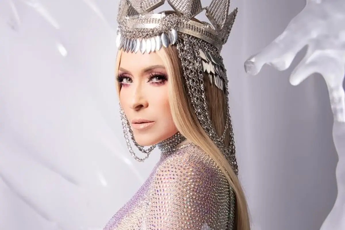 Yuri, Redes Sociales