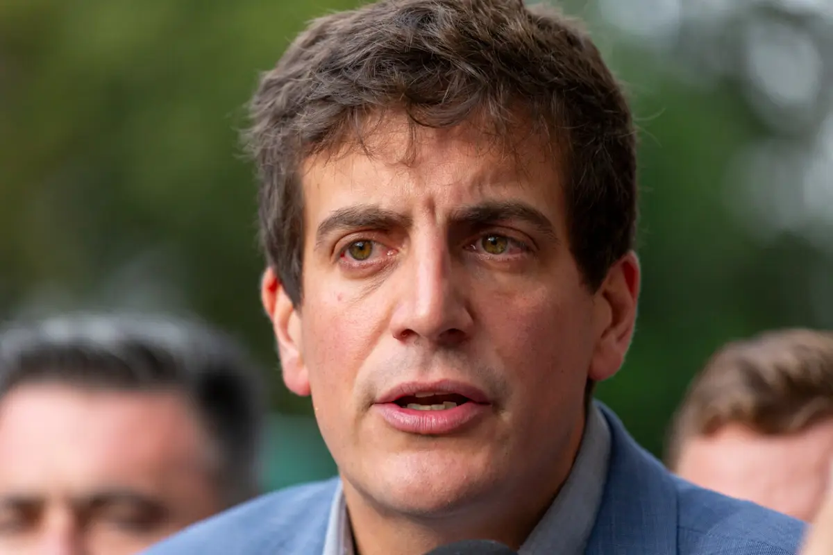 Diego Schalper, Agencia Uno