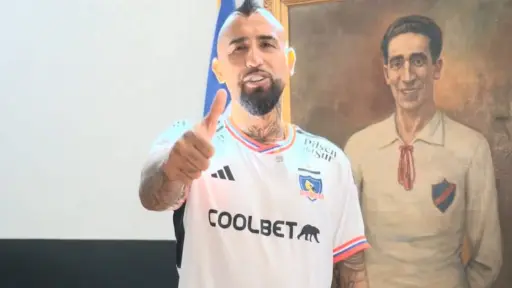 Arturo Vidal, CSD Colo Colo