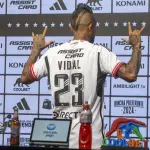 Arturo Vidal, es presentado oficialmente en su regreso a Colo-Colo. La jornada de su retorno se desarrolló en la sala de prensa del Estadio Monumental Fotos:Juan Pablo Carmona Yakcich