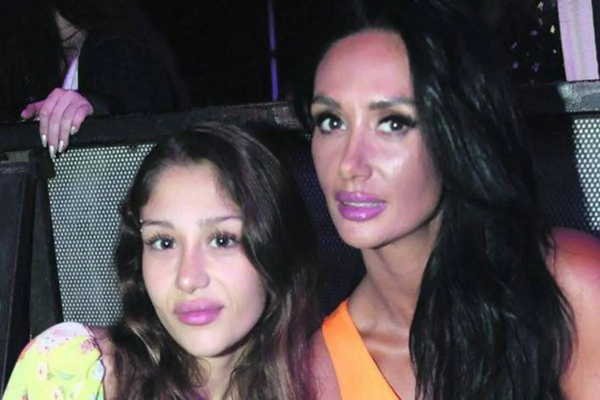 Pamela Díaz y Trini Neira, Redes Sociales / Lun