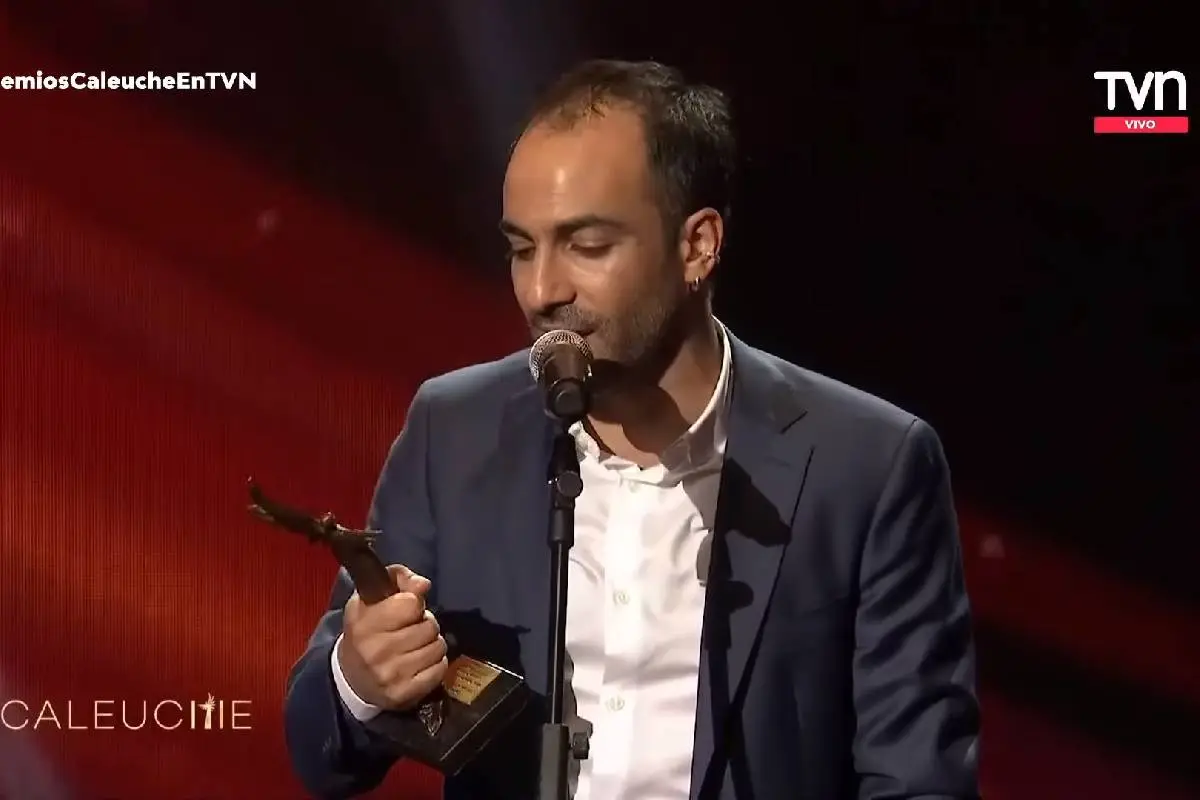 Gabriel Cañas en los Premios Caleuche 2024