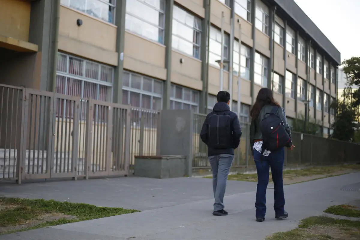 Vuelta a clases 2024, Agencia Uno