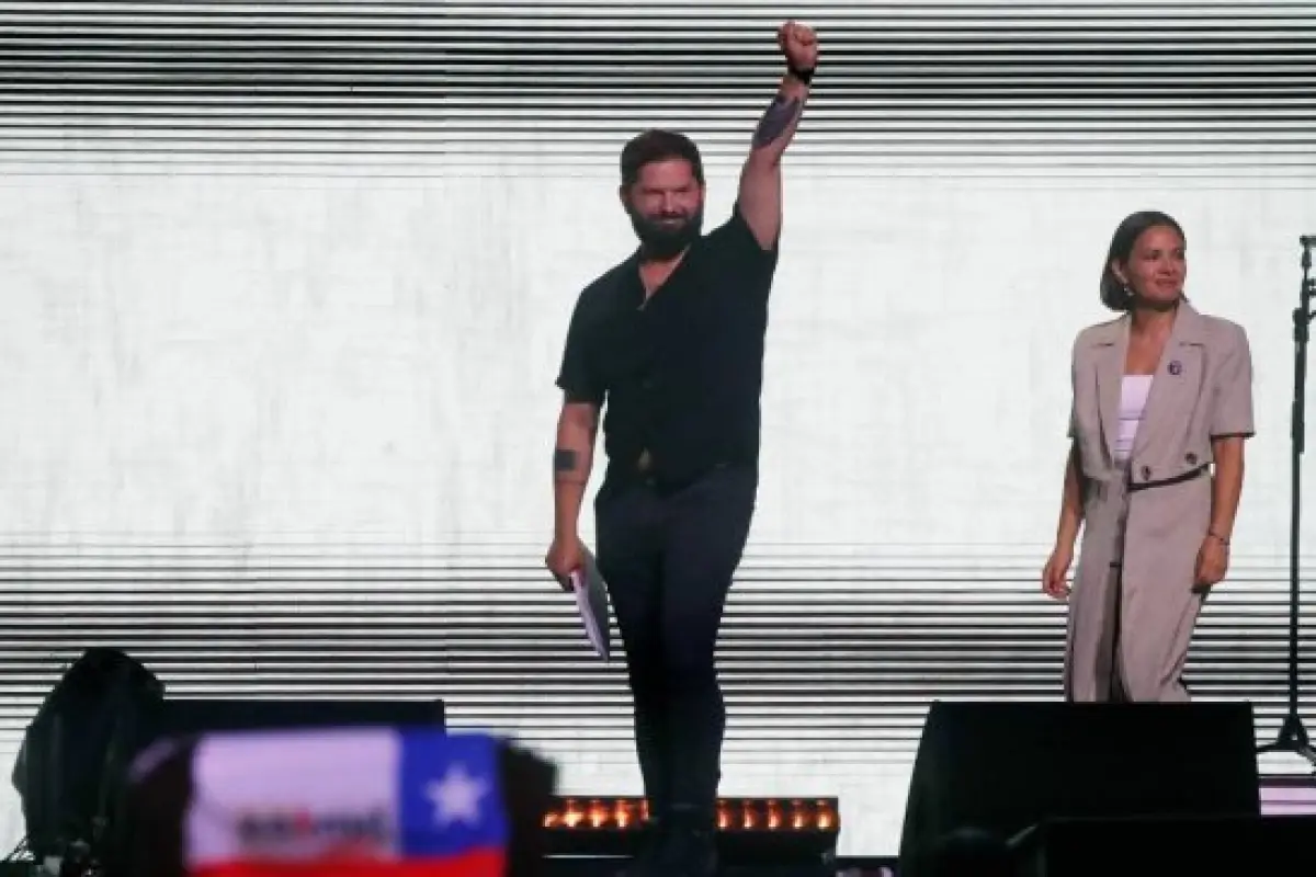 Gabriel Boric, Captura de redes sociales