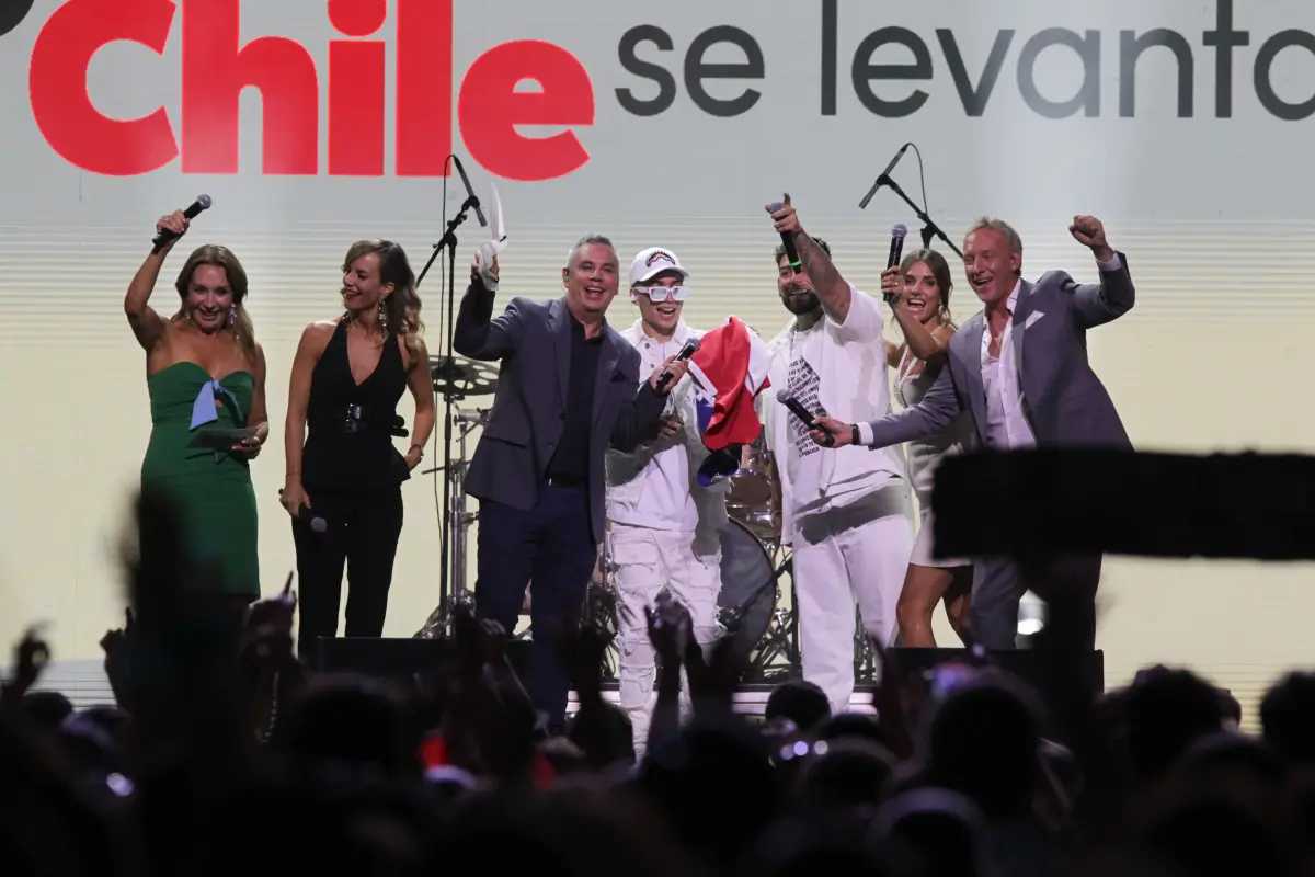 ''Juntos, Chile se Levanta'', Agencia Uno