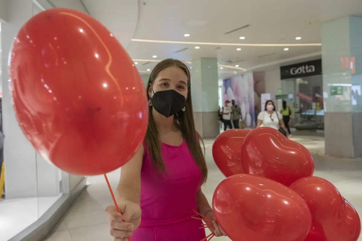 14 de febrero, Agencia Uno