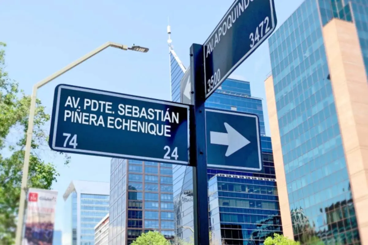 Cambio de calle, Municipalidad de Las Condes