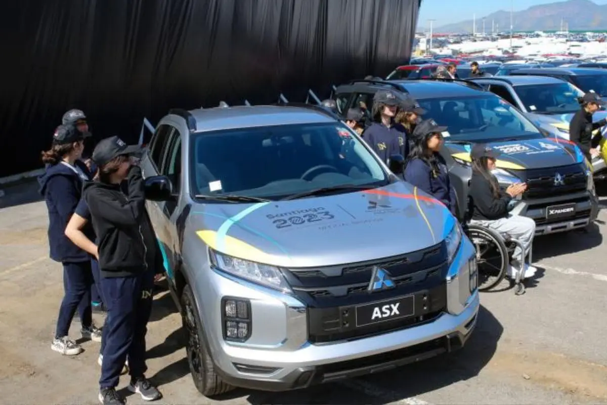 Autos de Santiago 2023, Agencia Uno