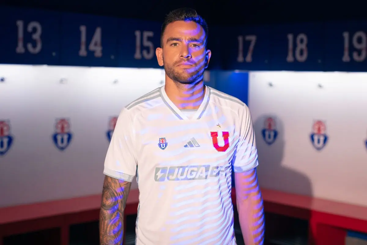 Zaldivia lucirá de blanco igual que en Colo Colo, Universidad de Chile