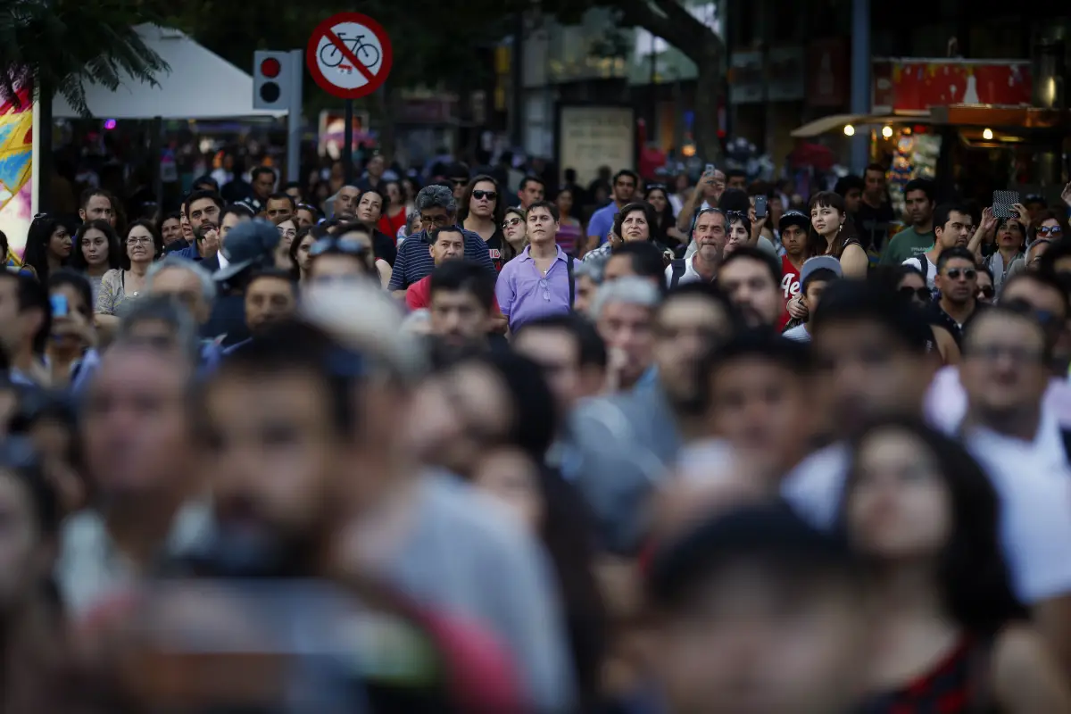 Chile y ranking The Economist, Redes sociales