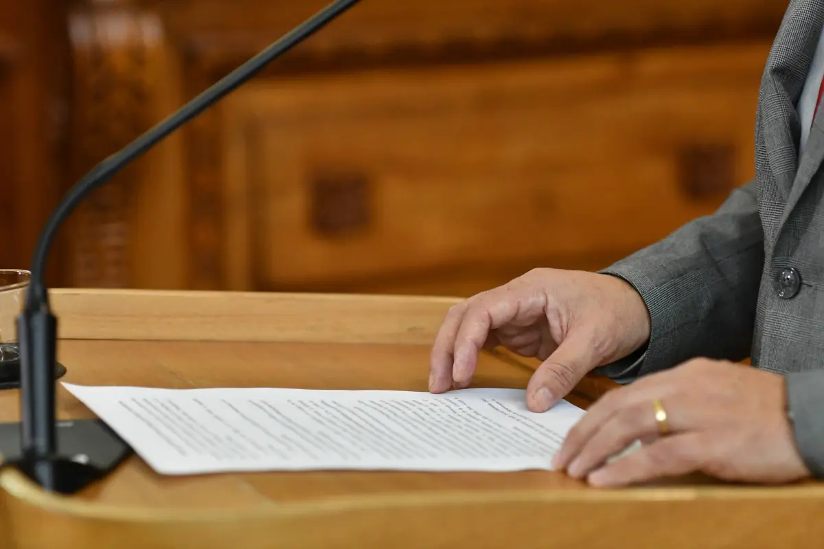 Corte Suprema y compra de Lexus, Agencia Uno