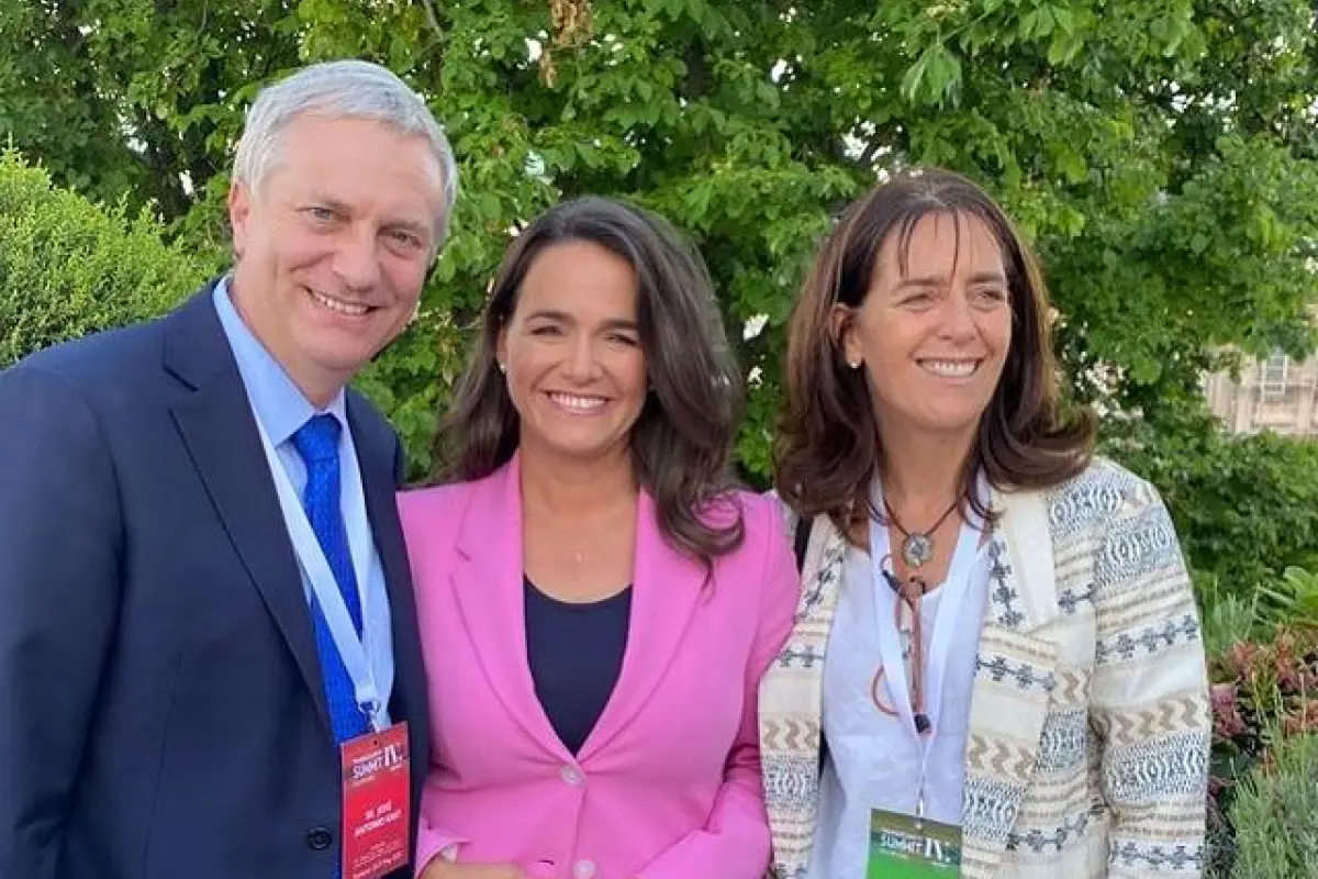 José Antonio Kast junto a la ex mandataria y su esposa, instagram @joseantoniokast