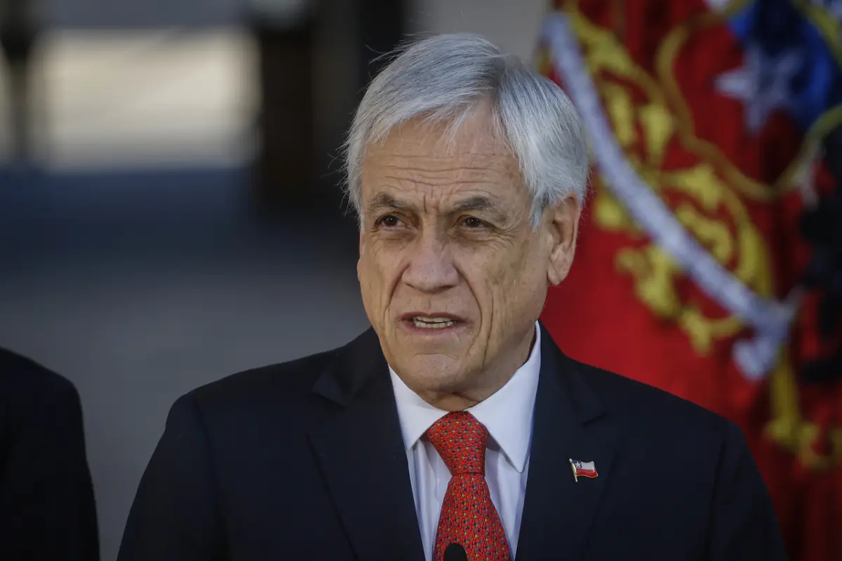 Sebastián Piñera, Agencia Uno