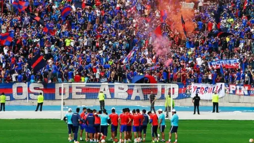 Universidad de Chile - Estadio Nacional, Redes sociales