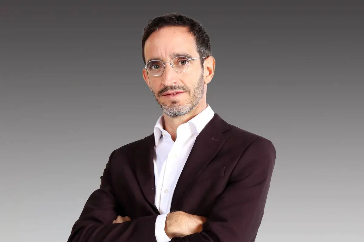 Nicolás Saavedra, Cedida