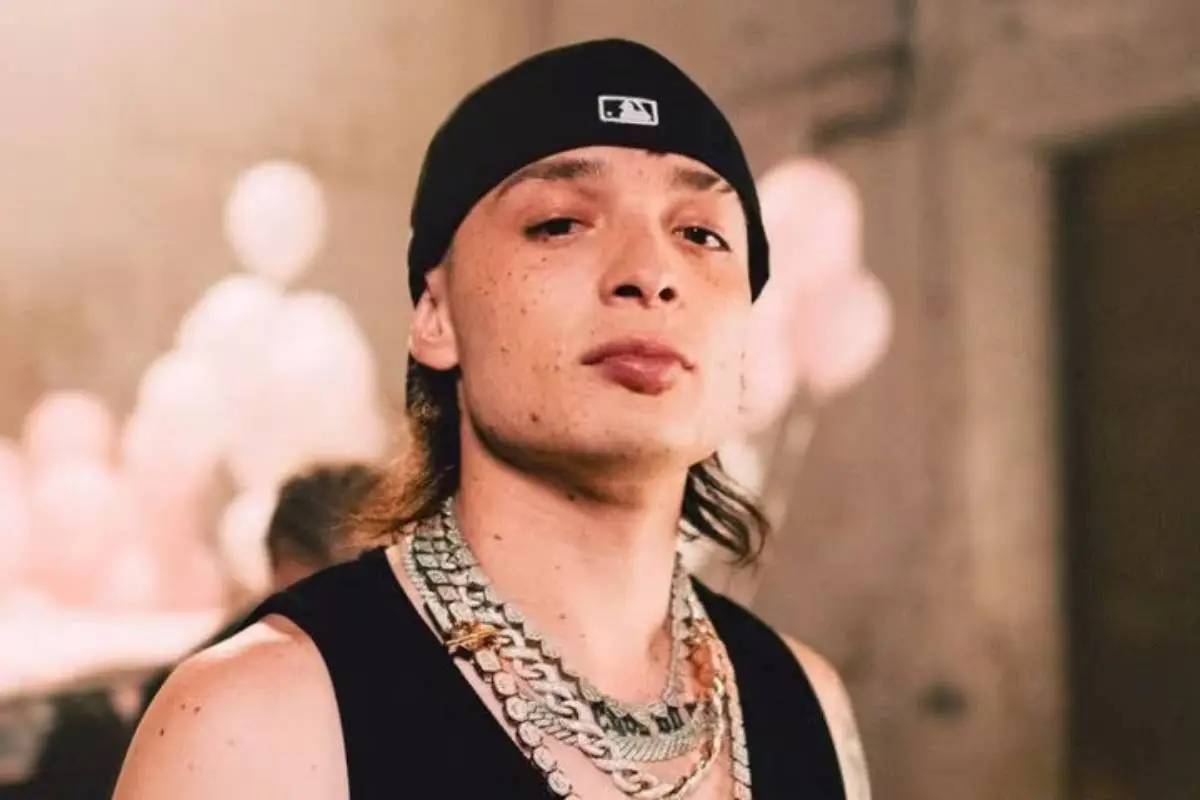 Peso Pluma, Redes Sociales