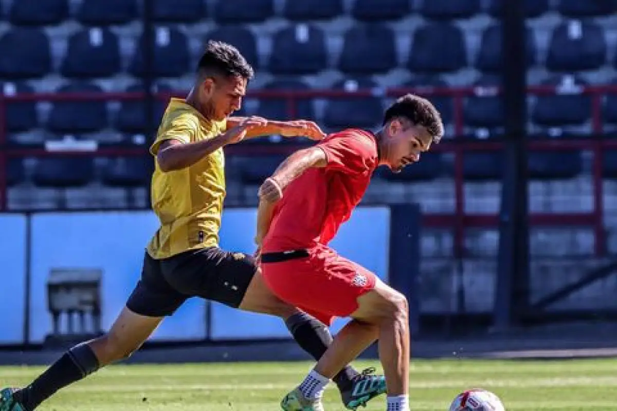 Huachipato derrotó 4-3 al Vial en un amistoso, instagram @huachipato_fc