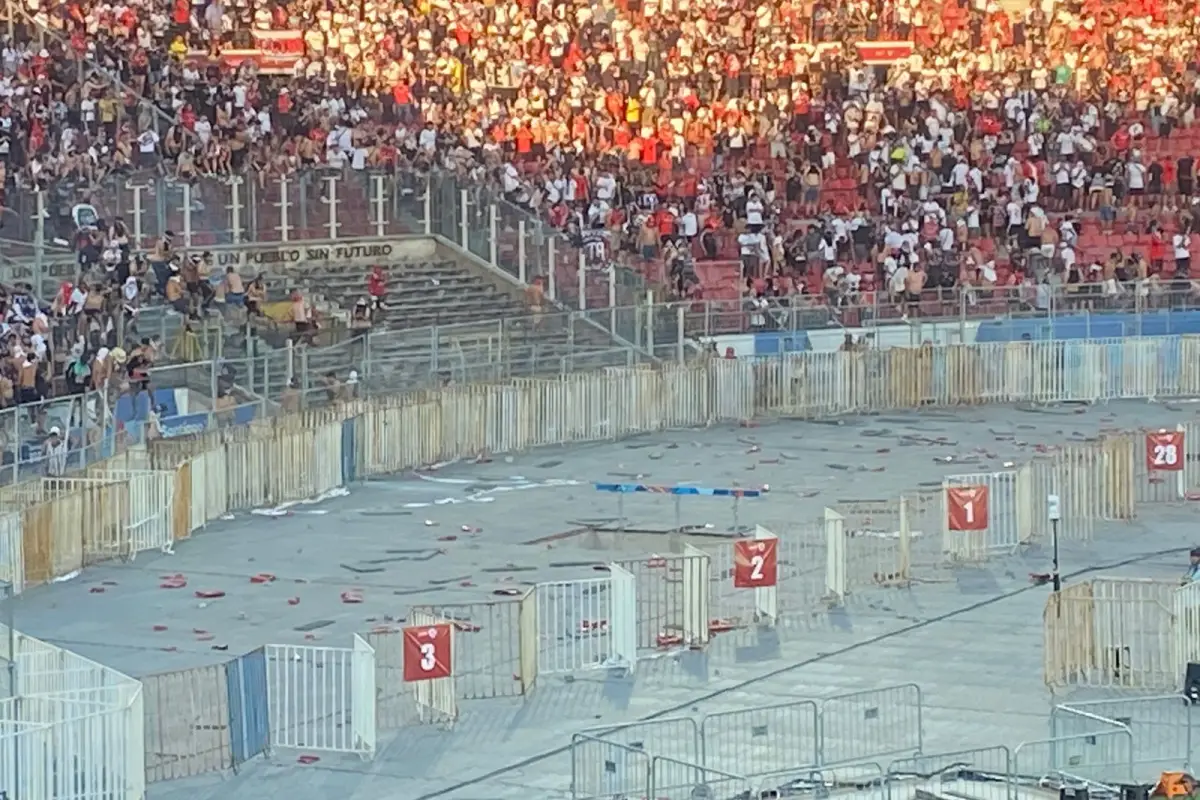 Memorial destruido por Garra Blanca