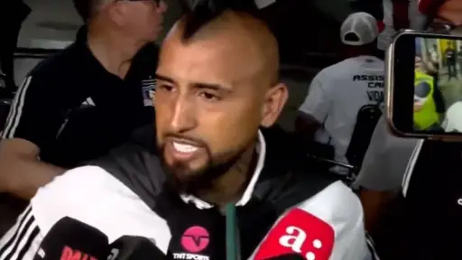 Arturo Vidal, redes sociales