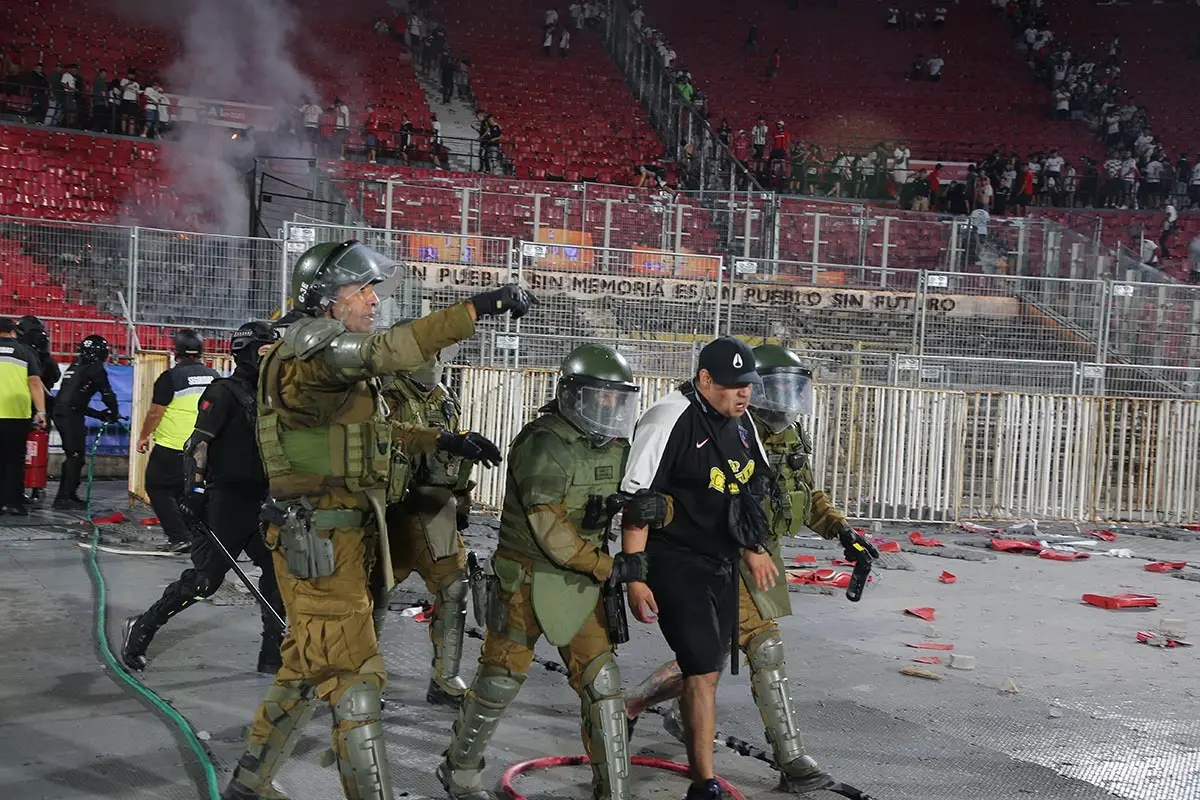 Incidentes en el Estadio Nacional , Juan Pablo Carmona 