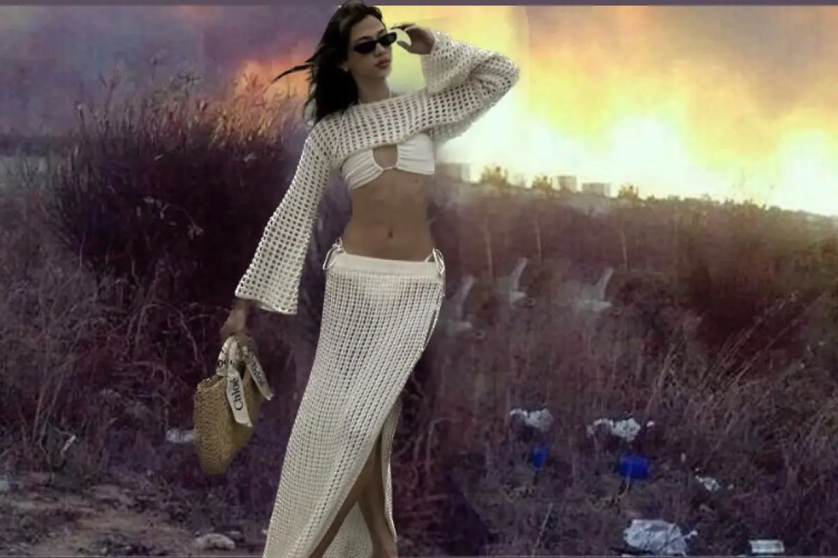 Meme de la mujer que se tomó una fotografía en medio de los incendios de Valparaíso, redes sociales 