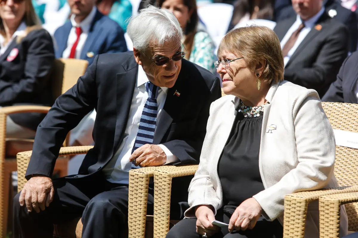 Piñera y Bachelet, Agencia Uno