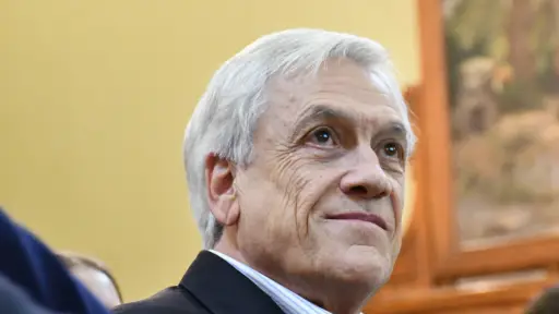 Últimas horas de Piñera, Agencia Uno