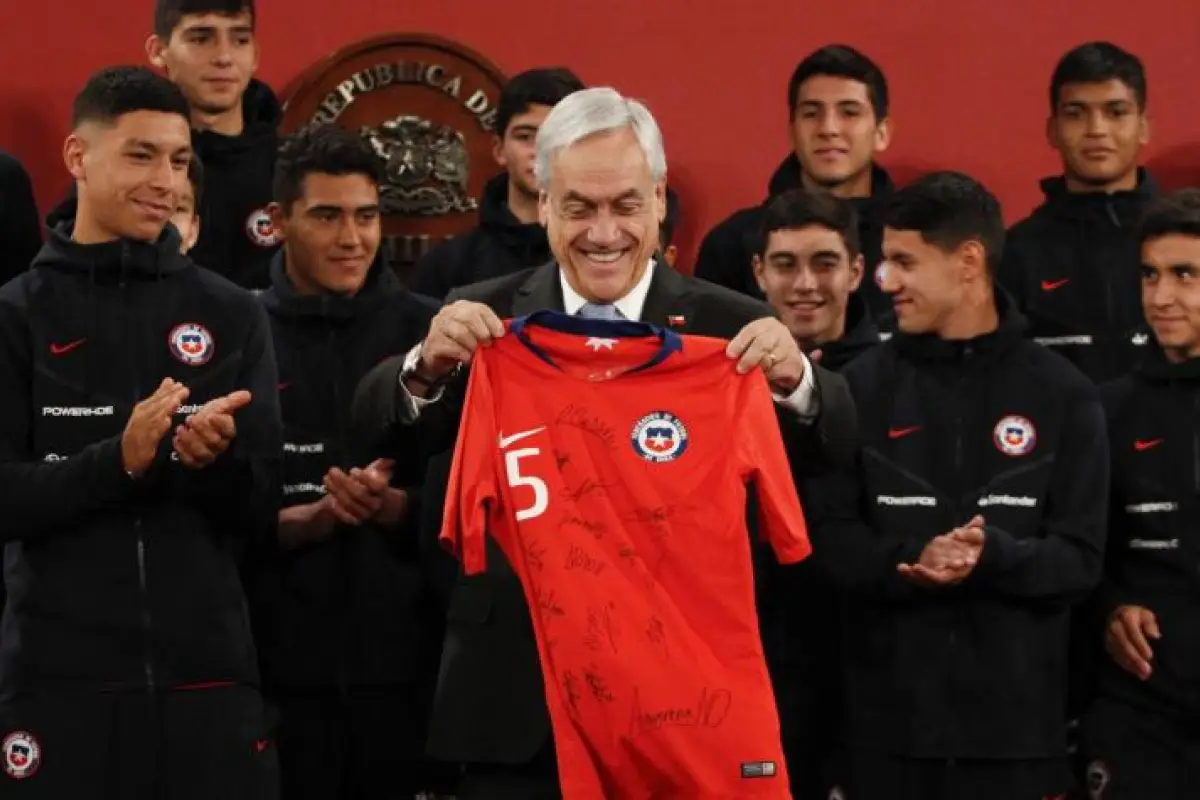 Piñera y vínculo con el fútbol, Redes sociales