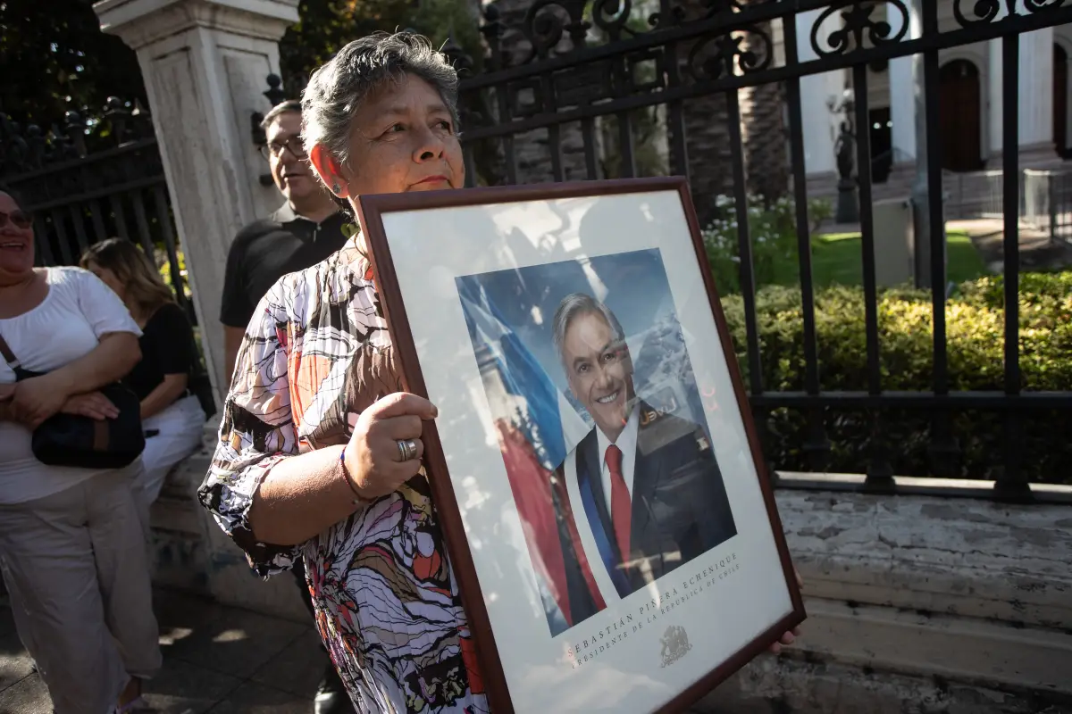 Cortes de tránsito por velorio de Piñera, Agencia Uno