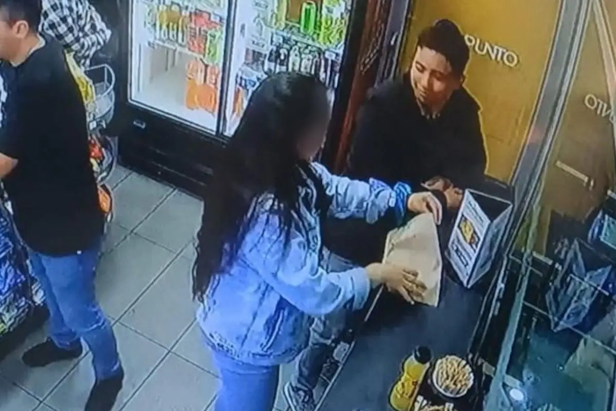 Ex carabineros realizó diversas compras en la zona, Captura