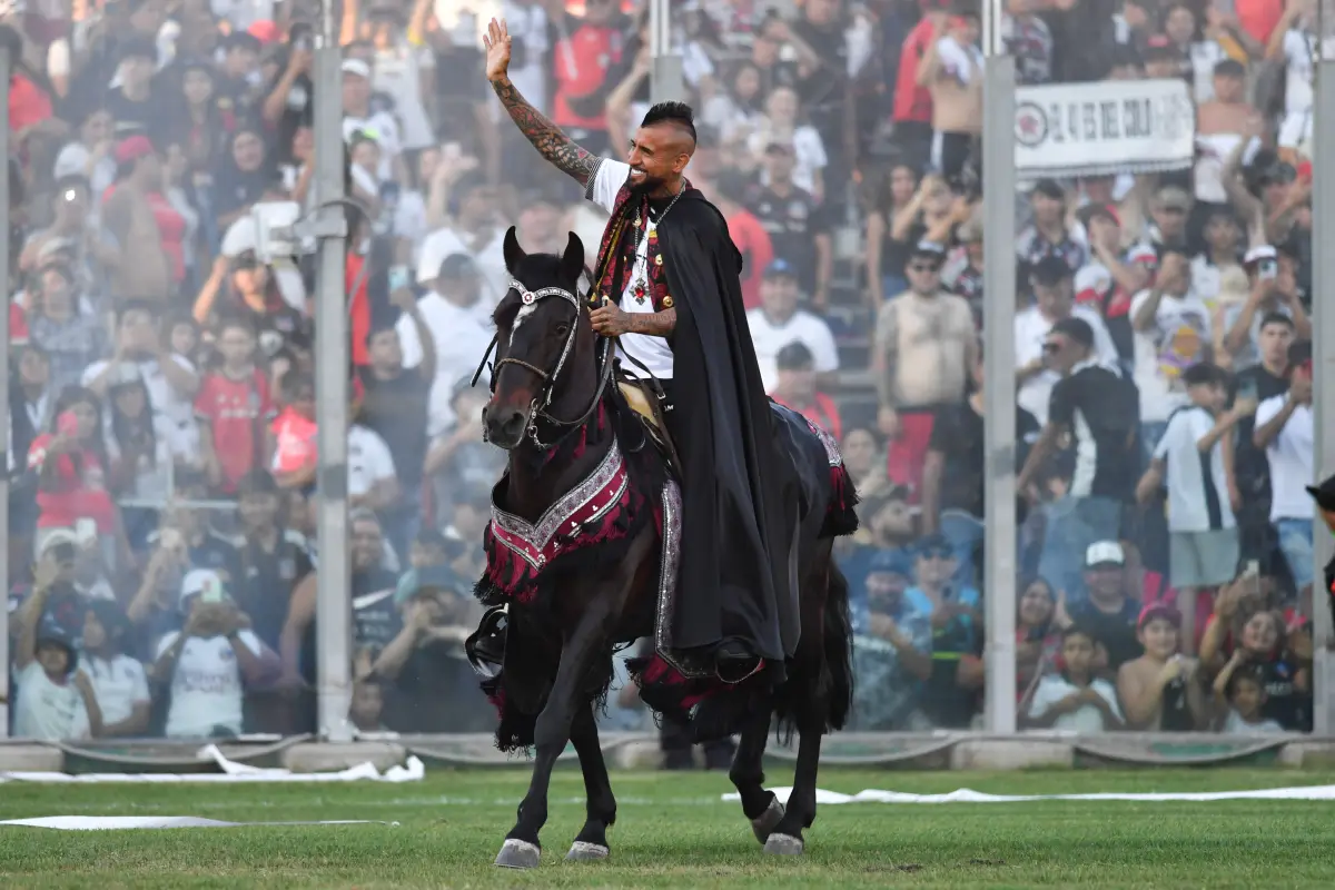 Presentación Arturo Vidal, Agencia Uno