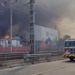 El incendio alcanzó el sector industrial, Captura