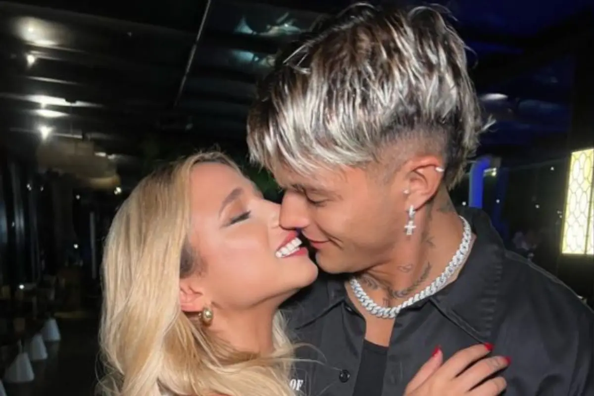 Nicolás Solabarrieta y Guarén, Redes Sociales