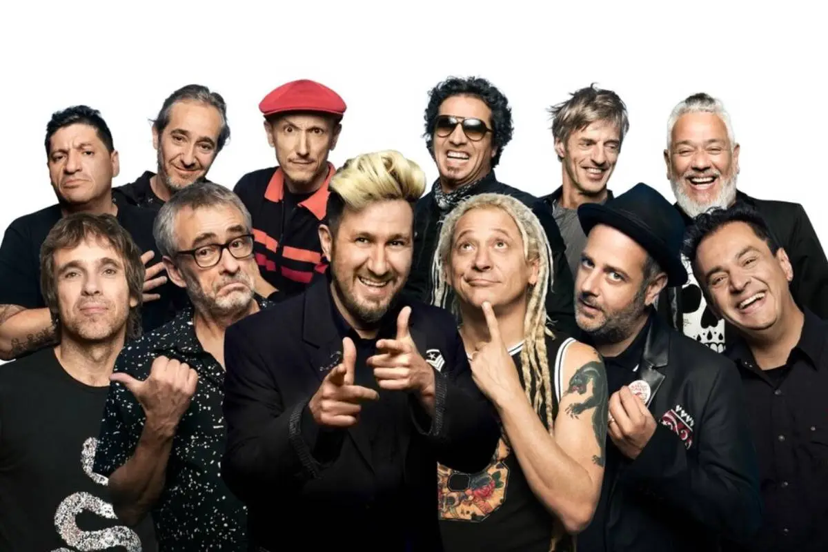 Los Auténticos Decadentes , cedida