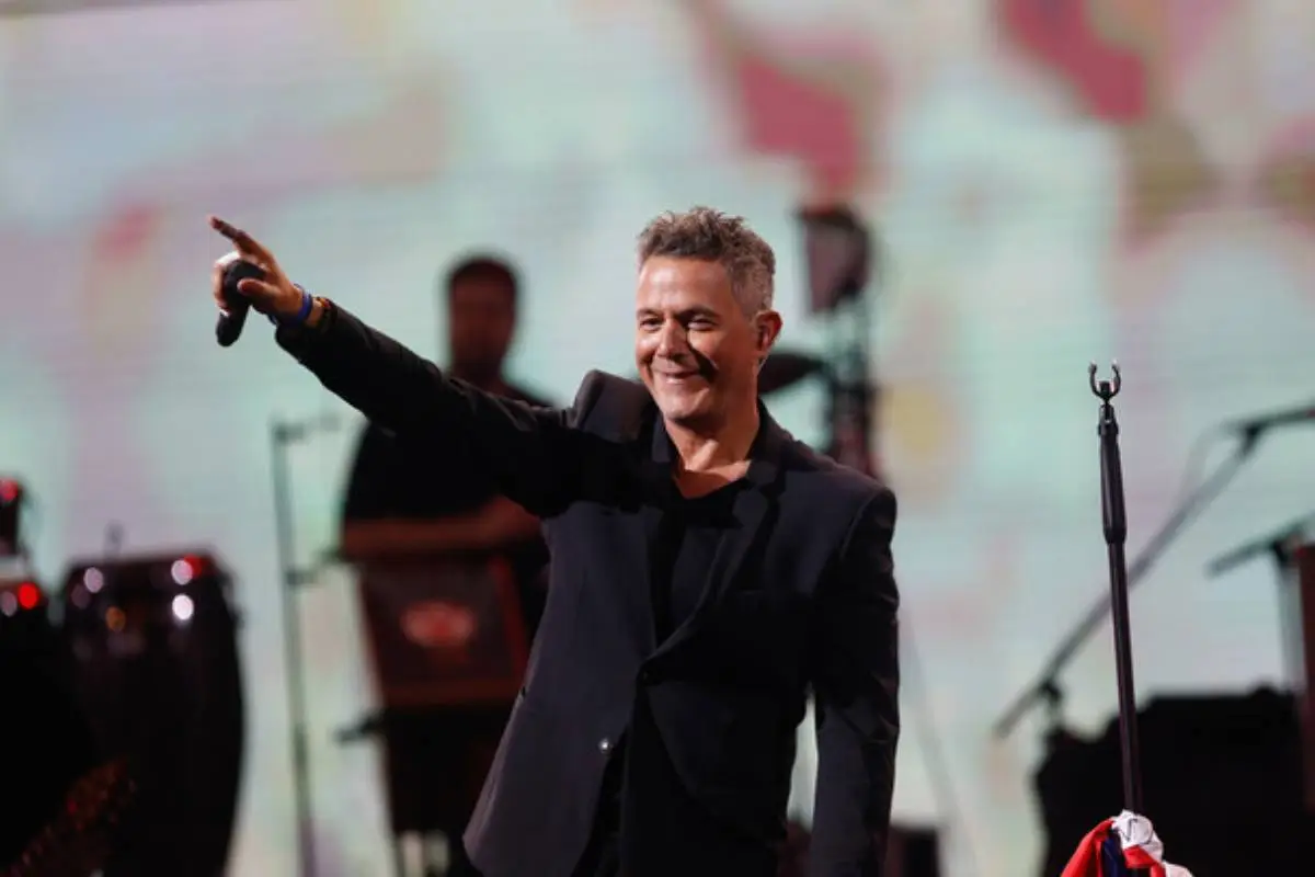 Alejandro Sanz, Agencia Uno