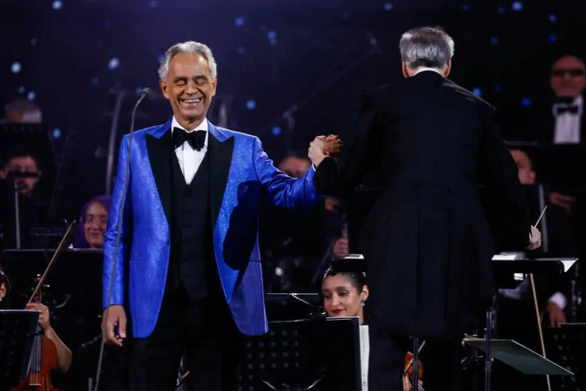 Andrea Bocelli, Agencia Uno