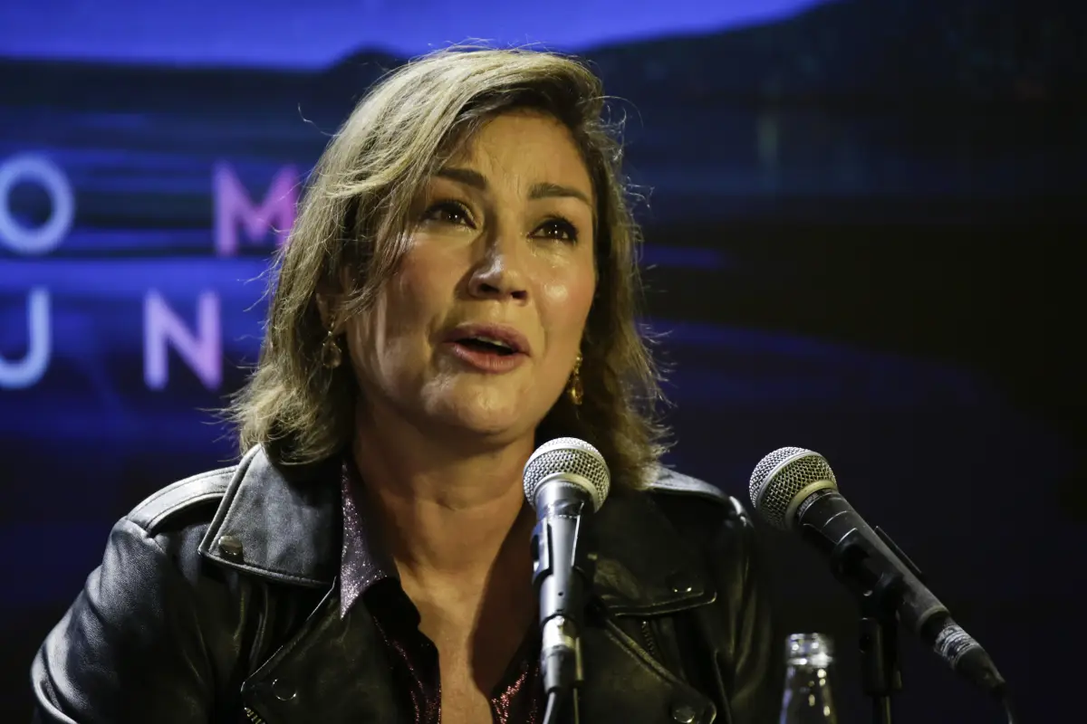 Javiera Contador, Agencia Uno