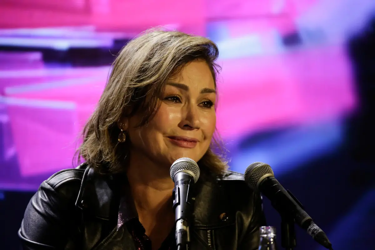 Javiera Contador, Agencia Uno