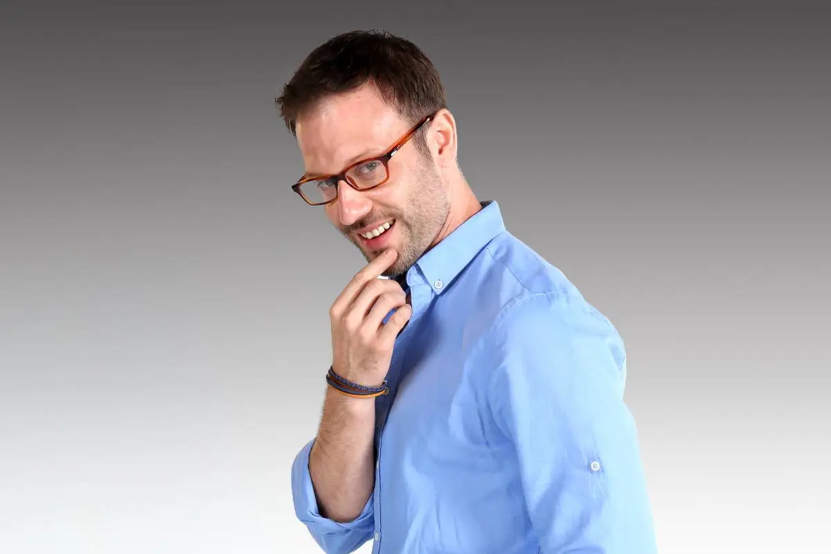 Hernán Contreras, Cedida