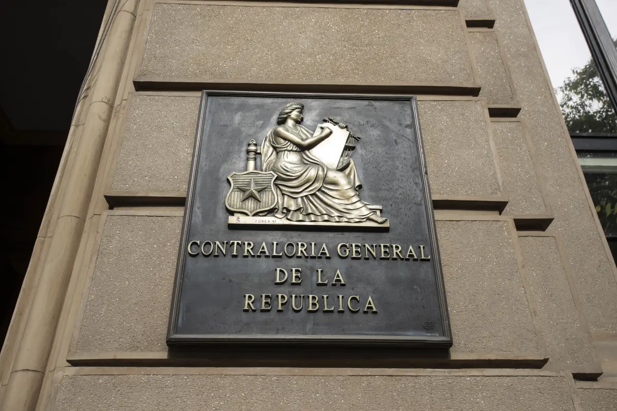 Contraloría , Agencia Uno