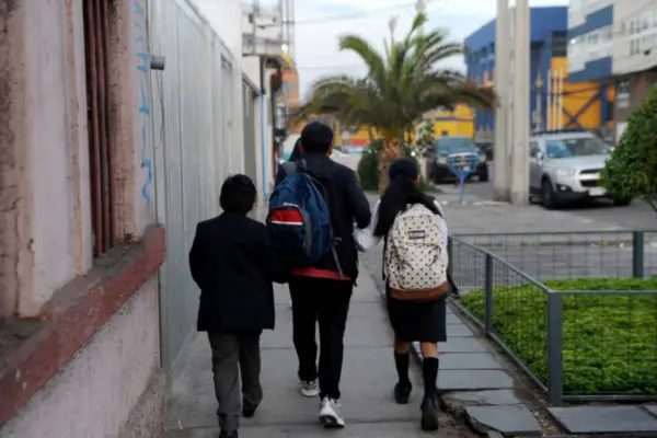 Vuelta a clases  ,Agencia Uno