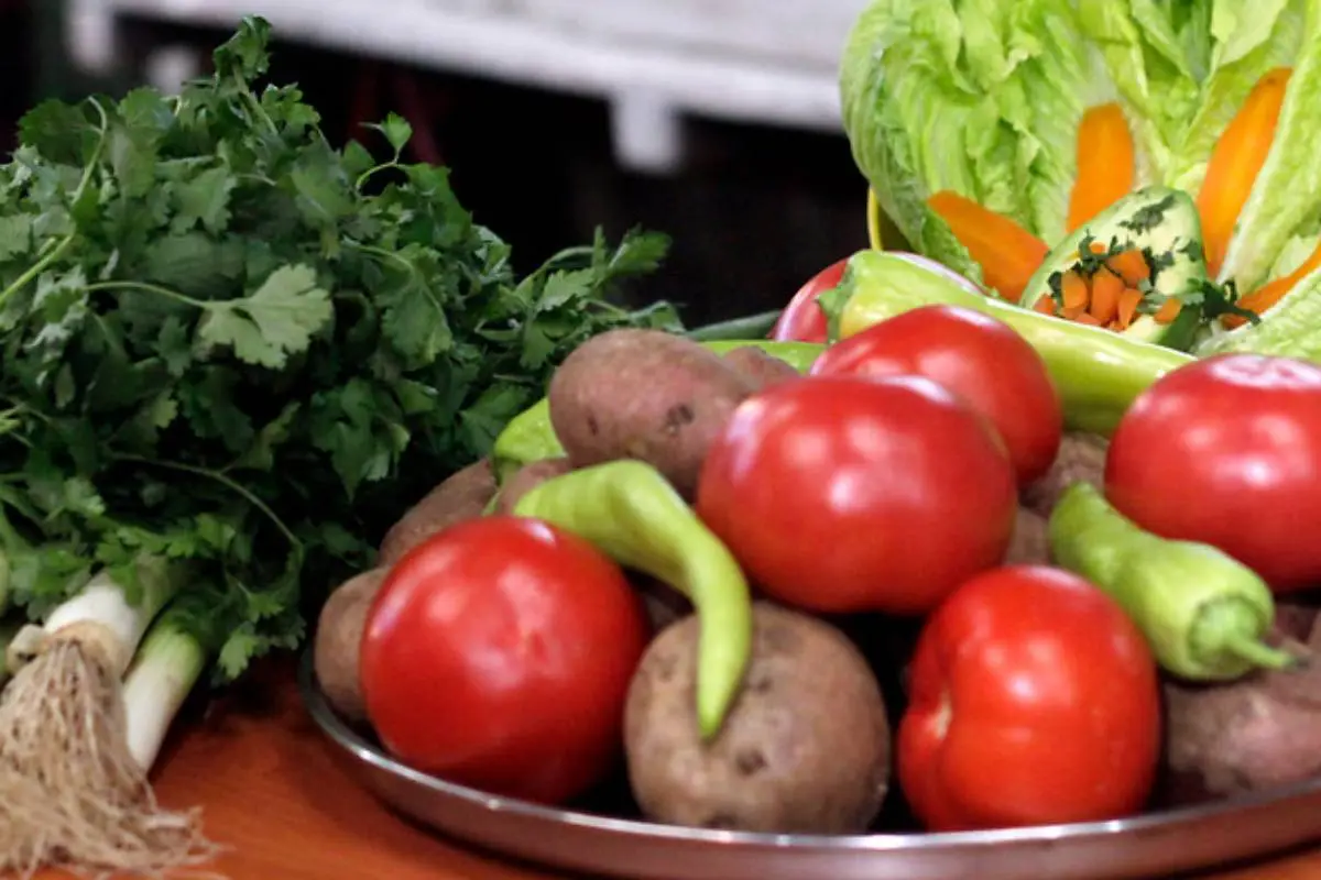 Canasta Familiar, Agencia Uno