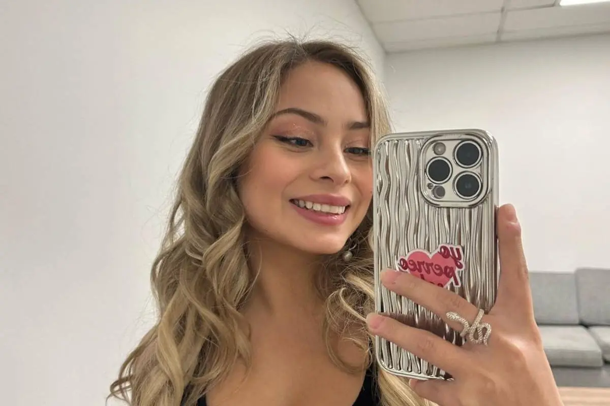 Skarleth Labra, Redes Sociales