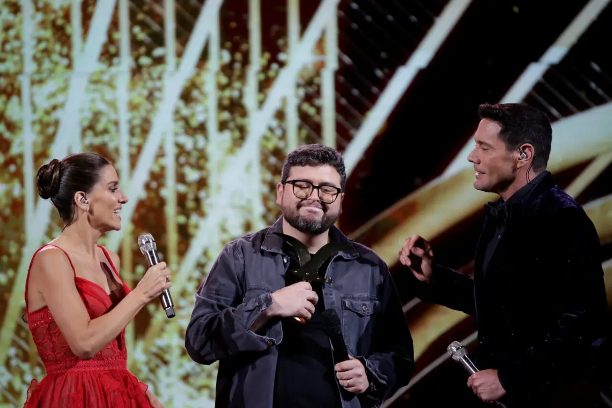 Luis Slimming, Agencia Uno