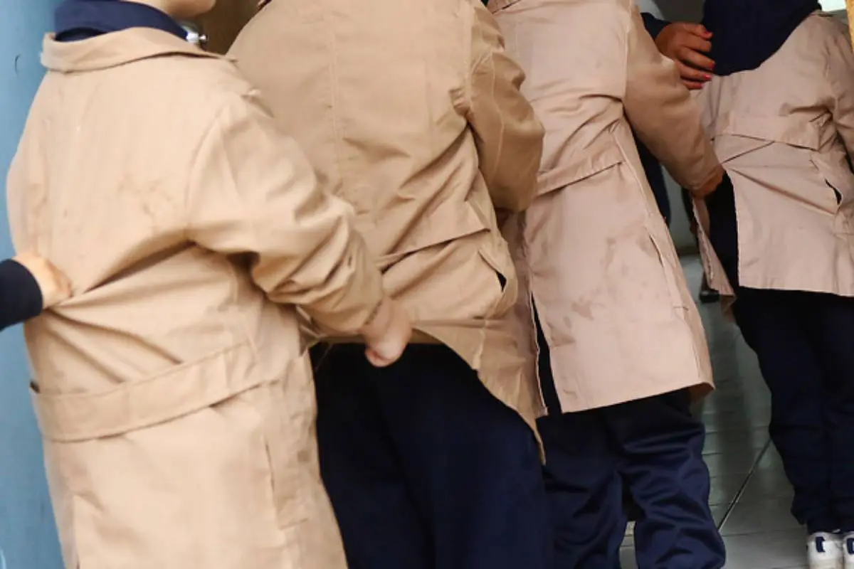 escolares, Agencia Uno