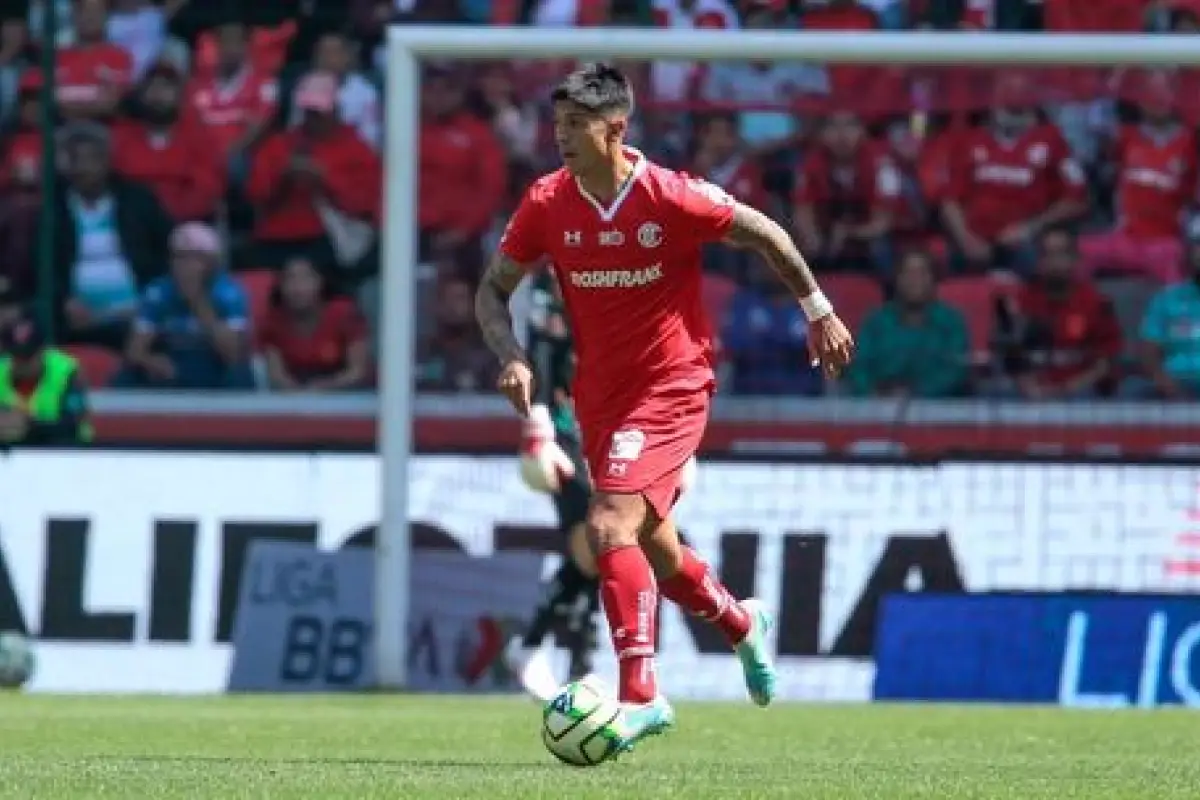 Valber Huerta en el Toluca, instagram @valberhuerta