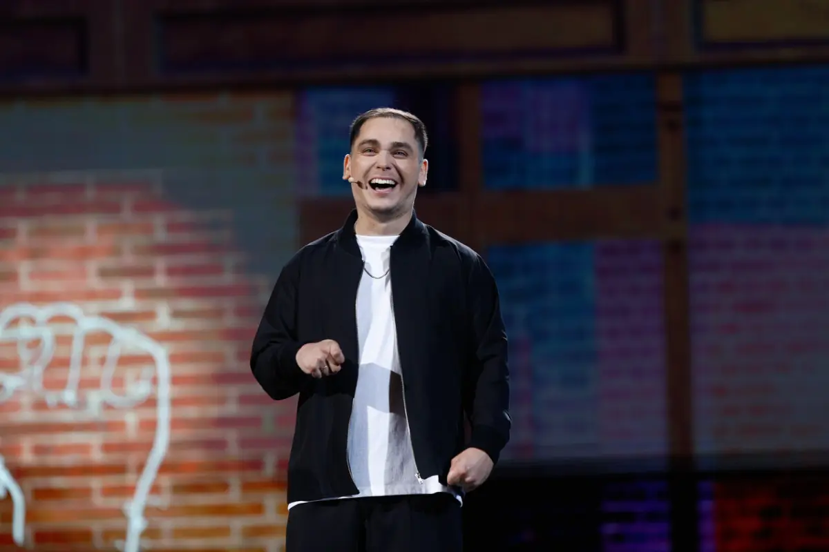 Luis Miranda, Agencia Uno