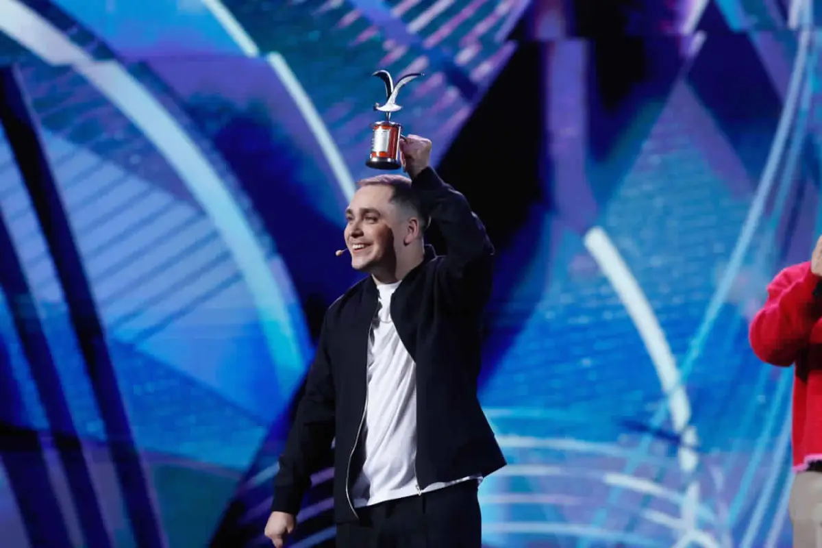 Luis Miranda, Agencia Uno