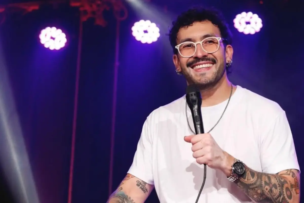 Edo Caroe, Redes sociales