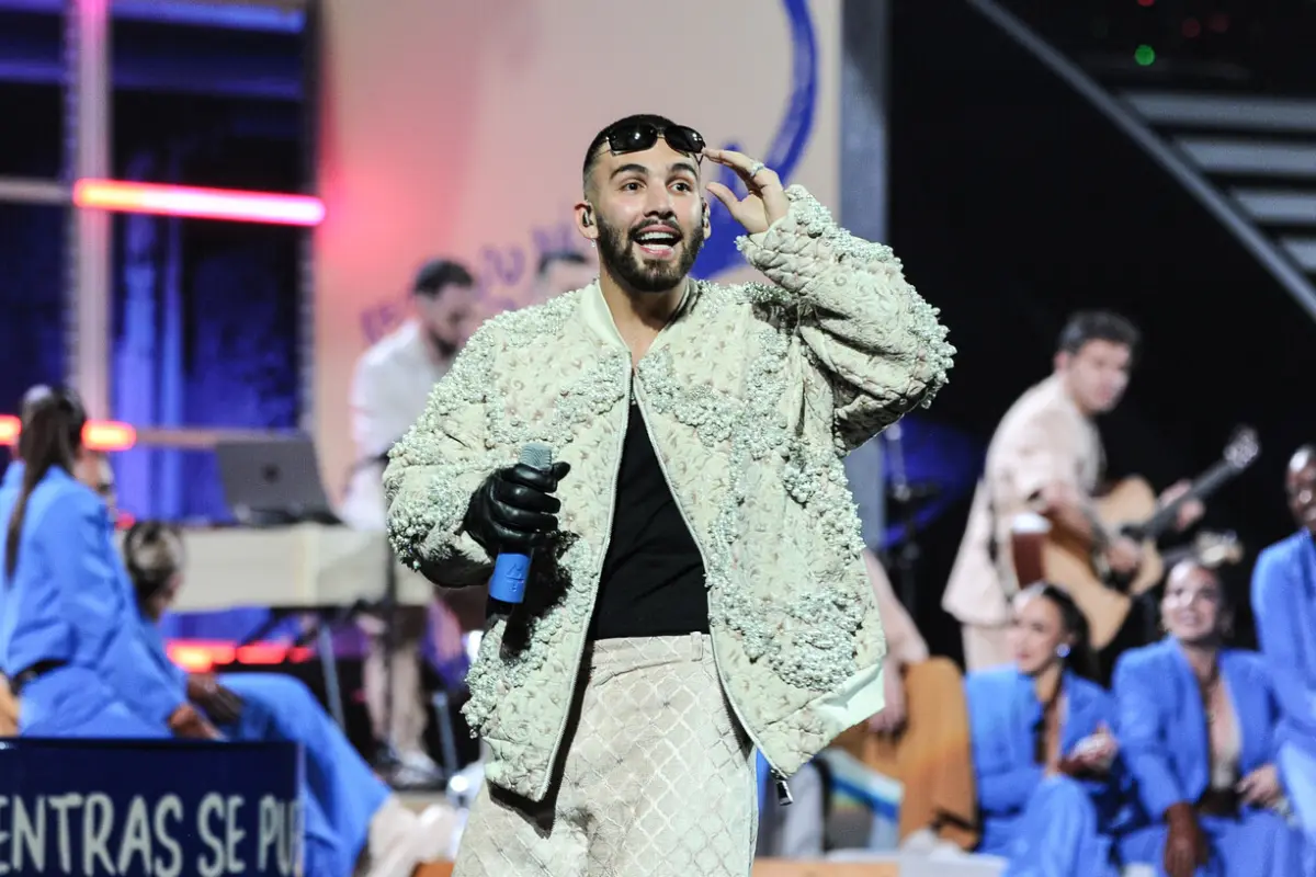 Manuel Turizo, Agencia UNO